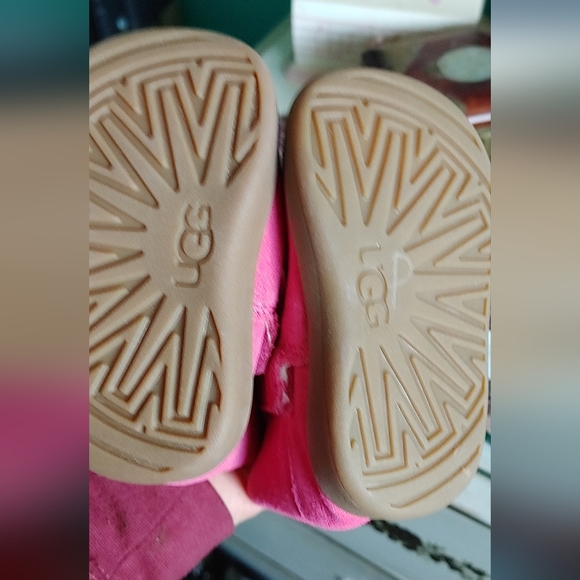 Ugg baby. Boots sz.02-03 pink - Picture 4 of 5
